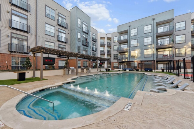 Foto del edificio - 2901 Indiana St