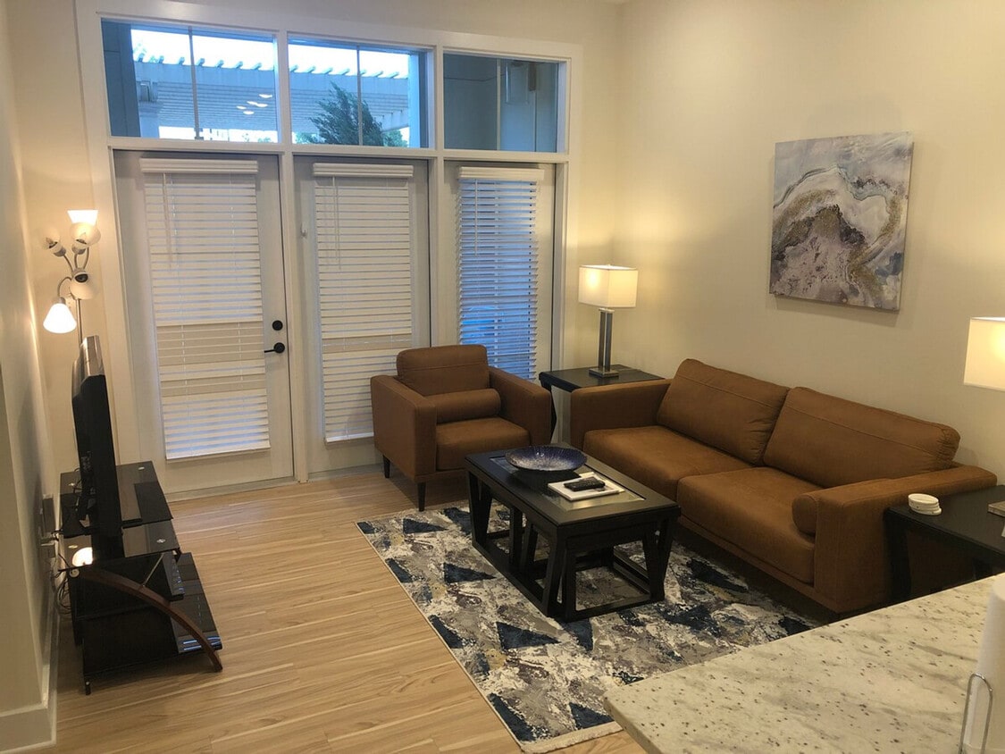 Foto principal - 6915 Endhaven Ln