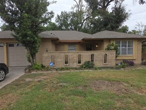 Building Photo - 5926 Black Maple Ln