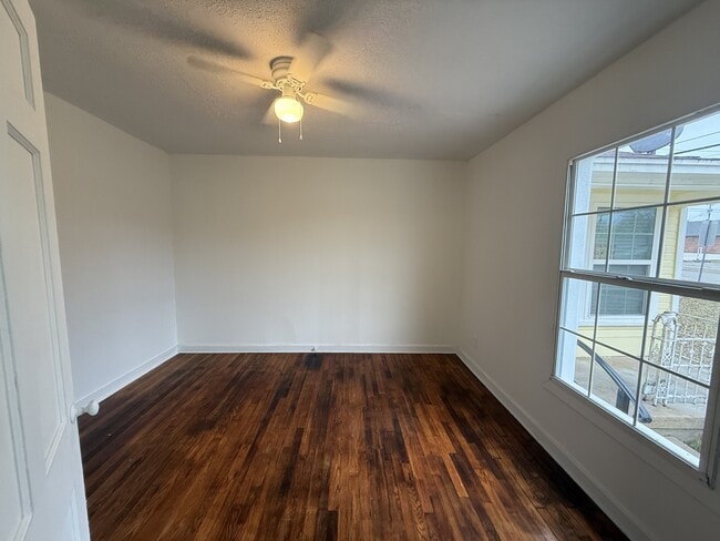 Foto del edificio - 620 N Walnut St