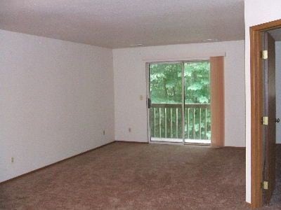 Building Photo - 2 br, 1 bath Apartment - Ridgeview