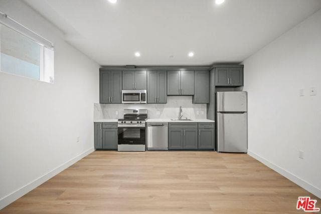 Building Photo - 1212 McClellan Dr