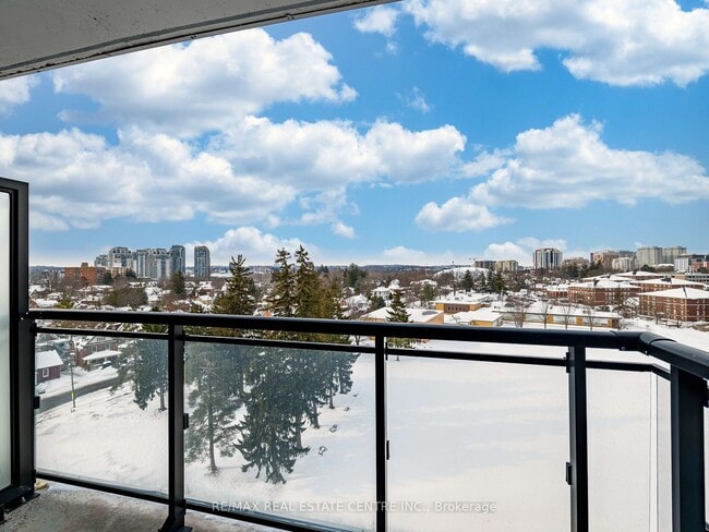 Building Photo - 128 King St N