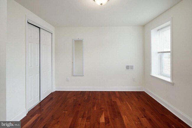 Foto del edificio - 1510 Brown St