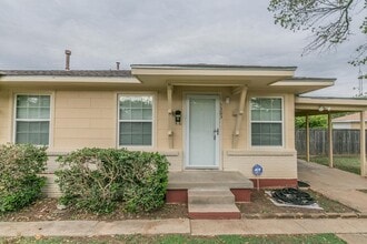 Building Photo - 3303 Tex Blvd