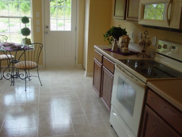 Building Photo - 1803 Raj Dr