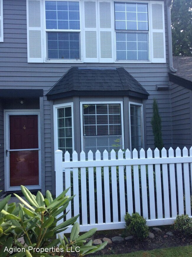 Foto del edificio - 2 br, 2 bath House - 23909 56th. Ct. S #F-4