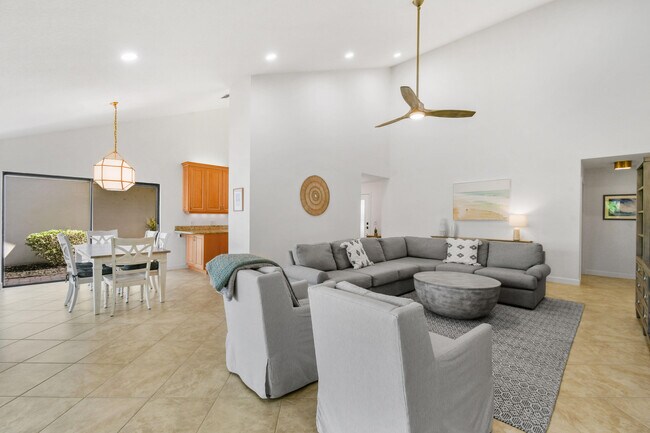 Foto del edificio - 308 Ridge Rd