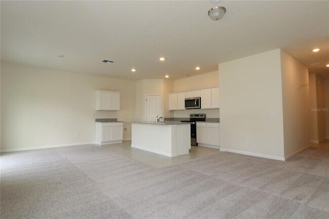 Foto del edificio - 2233 Litchfield Lp