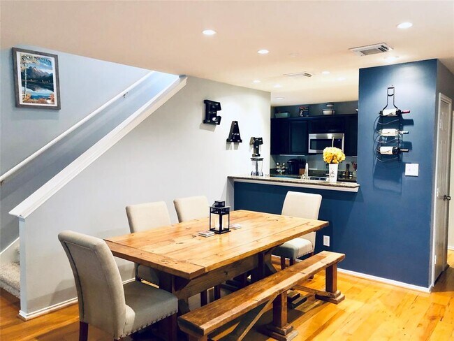 Foto del edificio - 1723 Redwing Bluff Dr