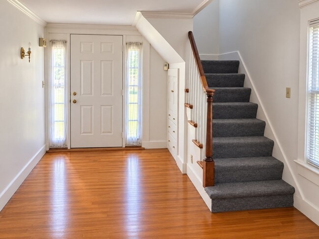 Building Photo - 1575 Wilbraham Rd
