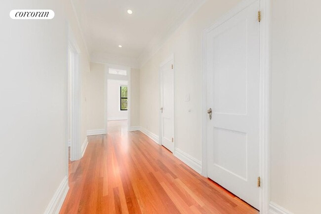 Building Photo - 73 W 82 St