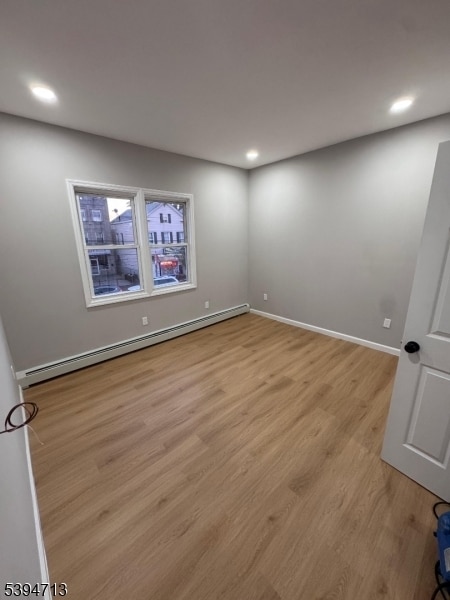 Foto del edificio - 437 Elizabeth Ave