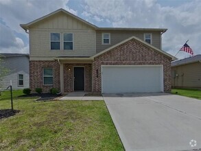 Building Photo - 15684 Del Norte Dr
