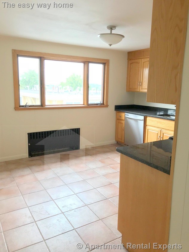 Foto principal - 34 Preston Rd