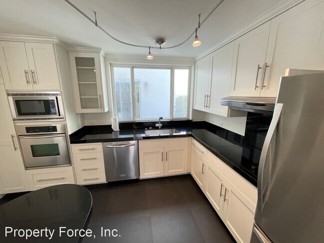 Foto del edificio - 2 br, 2 bath House - 2030 Broadway St #1