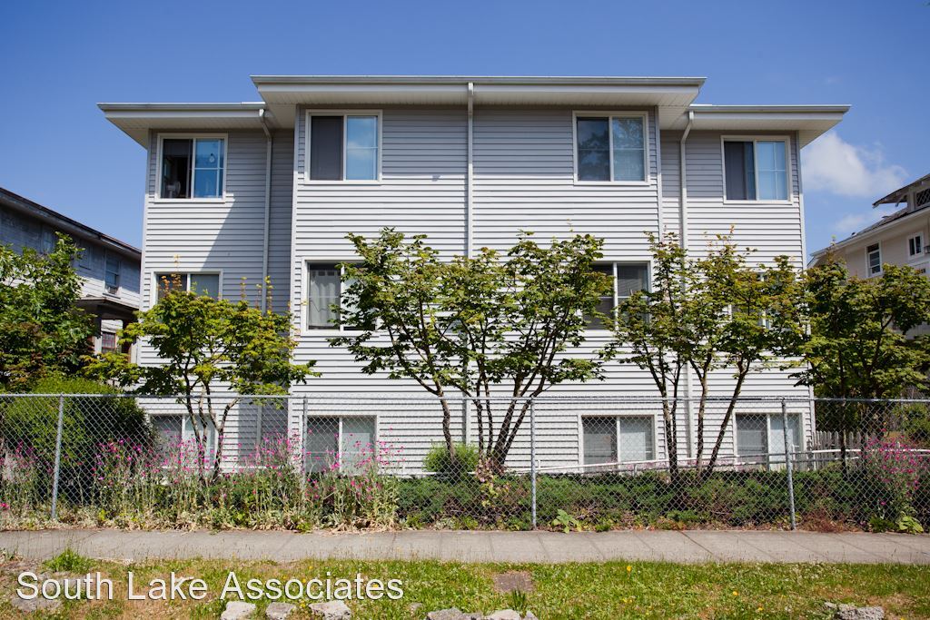 Primary Photo - 4738 19th Ave NE