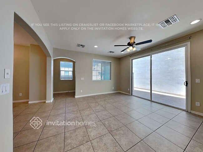 Foto del edificio - 832 S Henry Ln