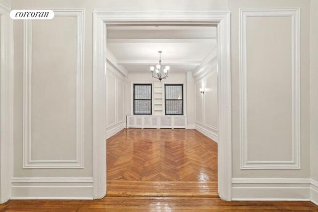 Foto del edificio - 215 W 90th St