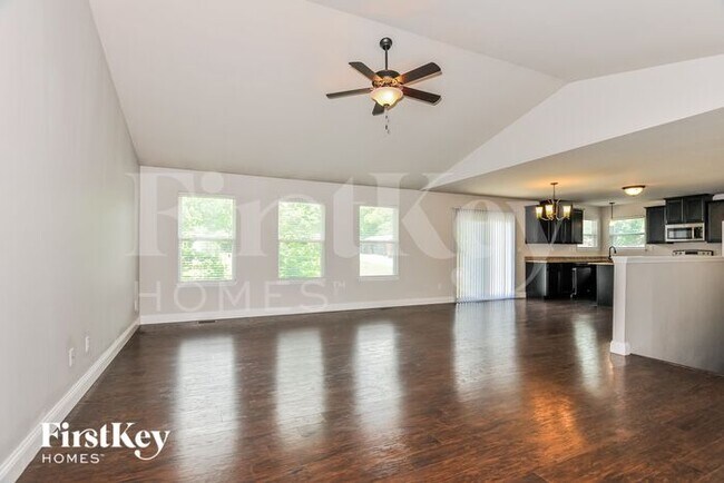 Foto del edificio - 1811 Barclay Trail Dr