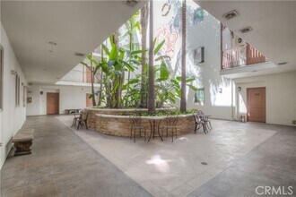 Building Photo - 4551 Coldwater Canyon Ave