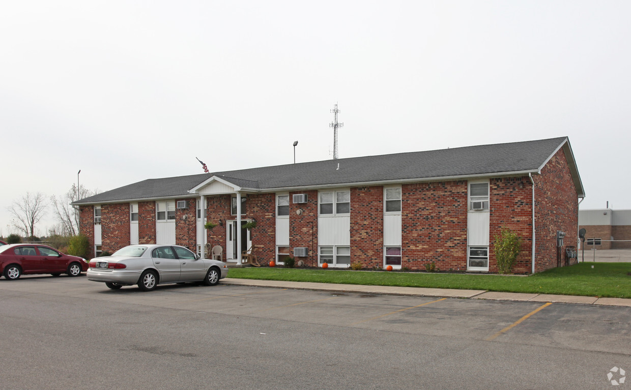 6551 - 6554 Lincoln Ave - 6551-6554 Lincoln Ave
