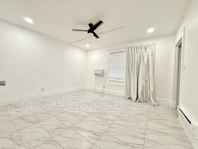 Photo - 507 N Ridgewood Ave Apartment