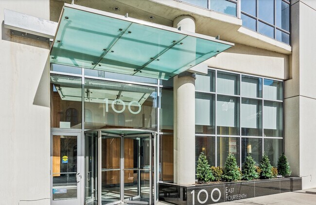 Foto del edificio - 100 E 14th St