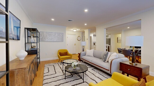 Interior Photo - Waterfall Hills at Canton