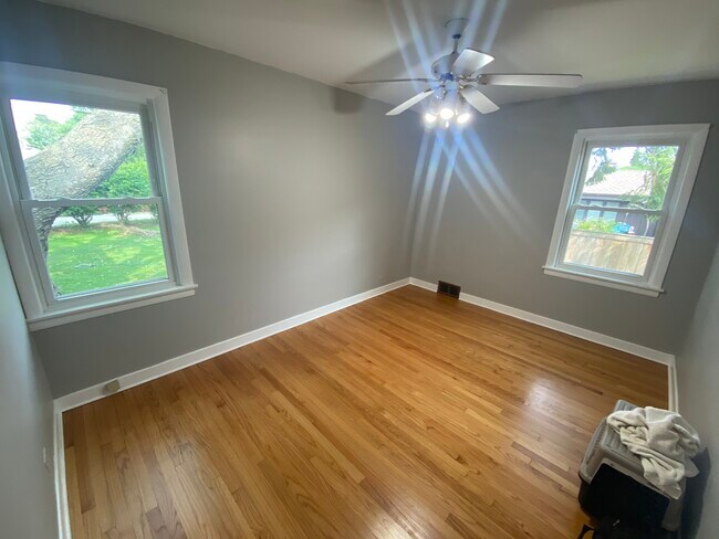 2nd Bedroom - 7912 Keystone Ave