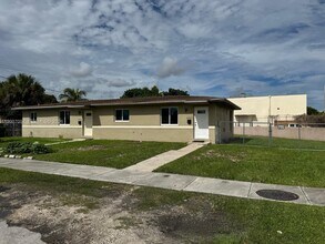 Building Photo - 20923 SW 117th Ave