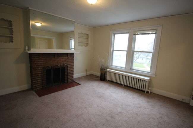 Foto del edificio - 411 Fairfield Ave