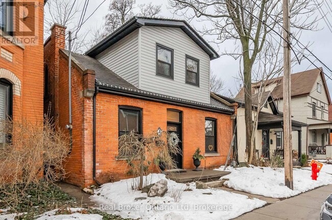 Photo du bâtiment - 14 Alanson St