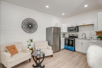 Building Photo - 3647 Travis Ave