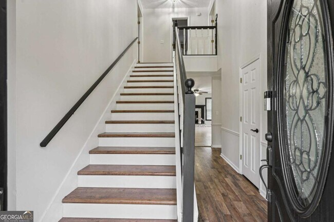 Foto del edificio - 7379 N Mitchell Ct