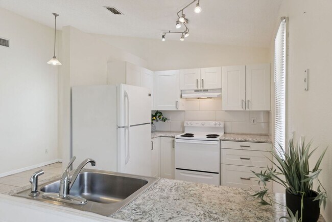 Foto del edificio - 212 Ridge Crest Loop