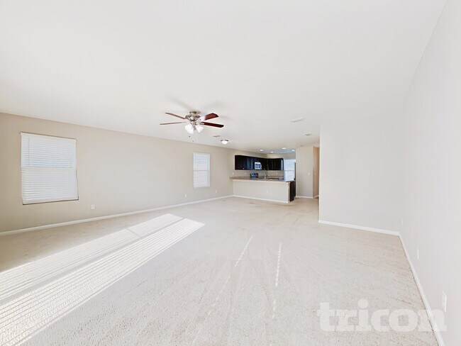 Foto del edificio - 1354 Sarahs Landing Dr