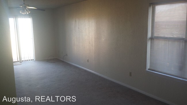 Building Photo - 4626-4634 Marlboro