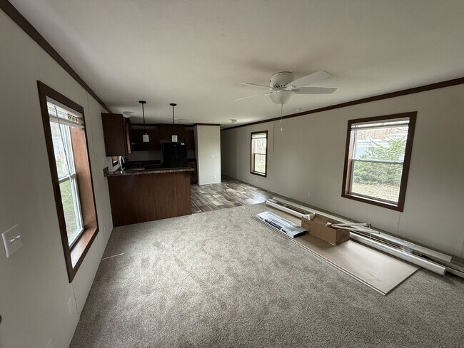 Foto del edificio - Rare 4-Bedroom Home – Perfect for Larger Families!