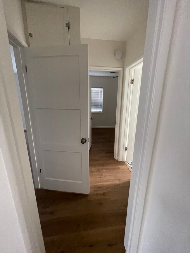 15865 Victory Blvd, Van Nuys, CA 91406 House Rental in Van Nuys, CA