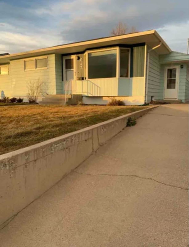 Building Photo - 647 Sacajawea Dr