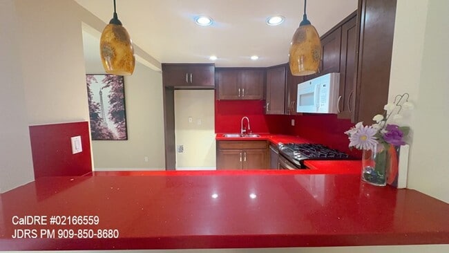 Building Photo - Price Lowered! Diamond Bar 2 Bedroom Condo