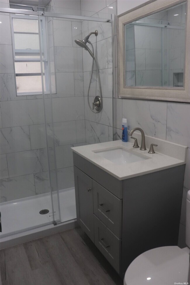 Foto del edificio - 157 E 95th St