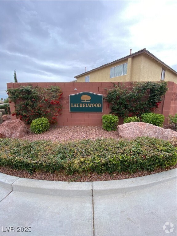Building Photo - 9570 Newton Grove Ct