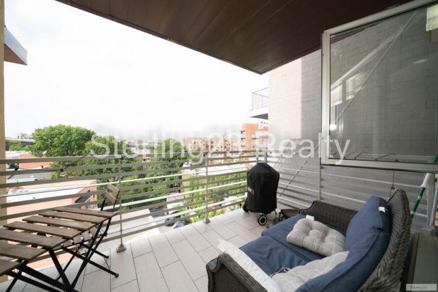 Foto del edificio - 1 bedroom in ASTORIA NY 11102
