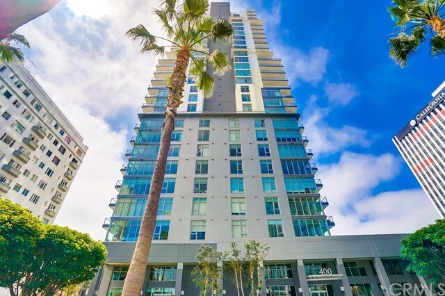 Building Photo - 400 W Ocean Blvd