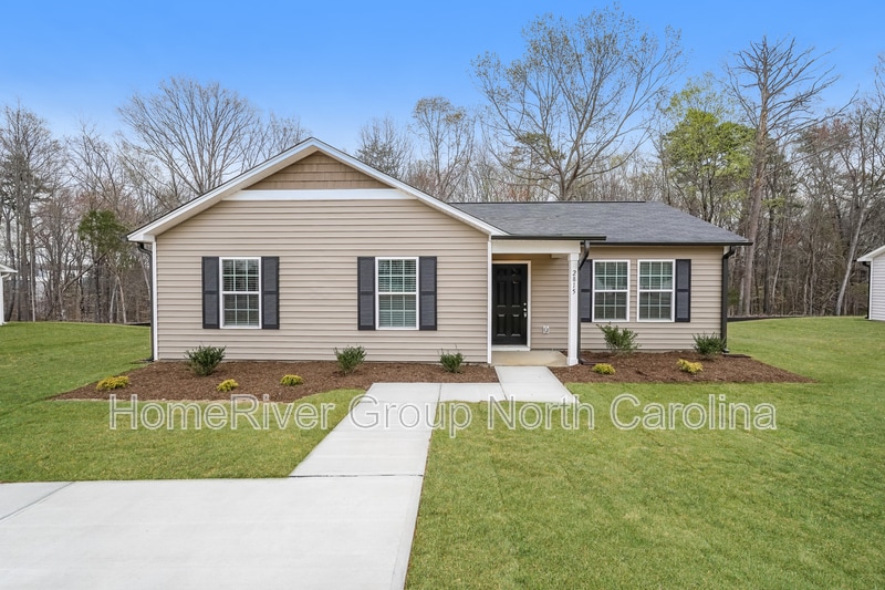 Primary Photo - 2815 Carrollwood Dr