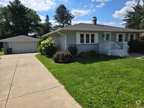 Building Photo - 1032 Bonnie Brae Ln