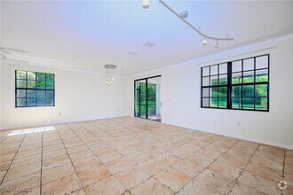 Building Photo - 15056 Summit Pl Cir