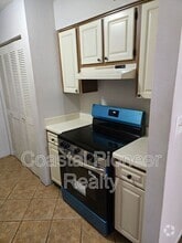 Building Photo - 7511 Pitch Pine Cir